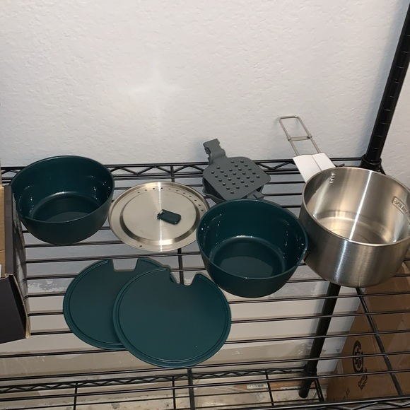 BNWOT 2 Bowl Camping Cook Set by Stanley Stainless Steel - Picture 3 of 9